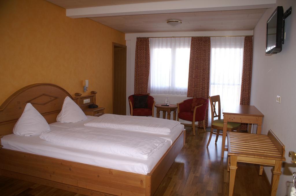 Gasthof Zur Burg Ewattingen Δωμάτιο φωτογραφία